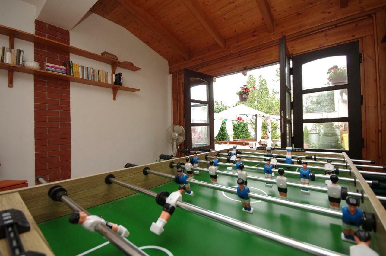 Burg Apartman Гюла Екстериор снимка